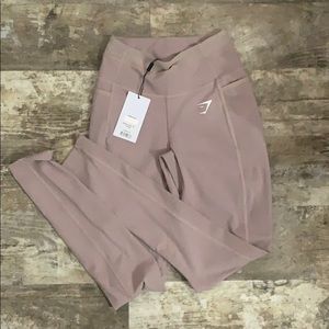 Gymshark Dreamy Mesh legging (taupe)